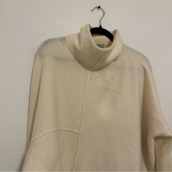 All Saints Lock Roll Neck Relaxed Fit Sweater Chalk White Size Medium Women’s - Picture 4 of 13